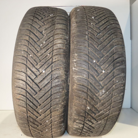 Pneus occasion  Peugeot 5008 II (MC_, MJ_, MR_, M4_) 1.5 bluehdi 130 (mcyhzj, mcyhzr, mcyhzx) (2018)   215/65R17 