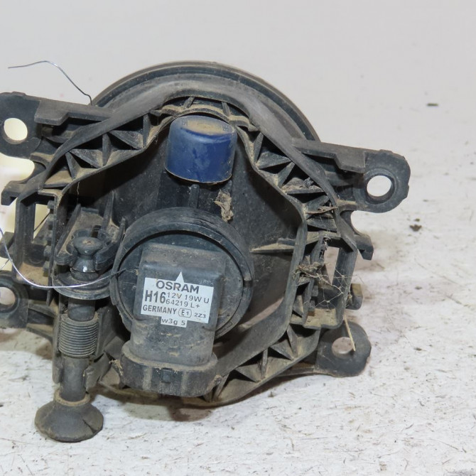 Phare antibrouillard avant droit occasion  Dacia SANDERO II 1.5 dci (2012) 5 portes   261500097R  3