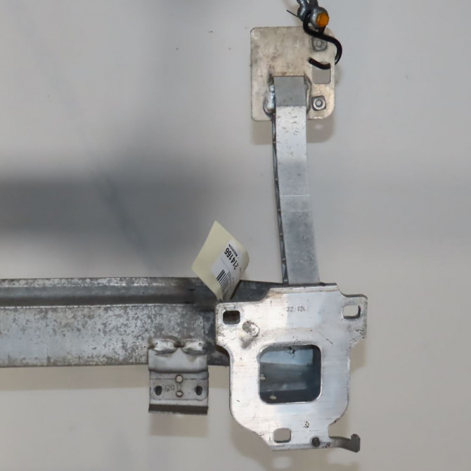 Renfort pare-choc avant occasion  Peugeot 208 I (CA_, CC_) 1.4 hdi (2012) 3 portes   9672807980  4