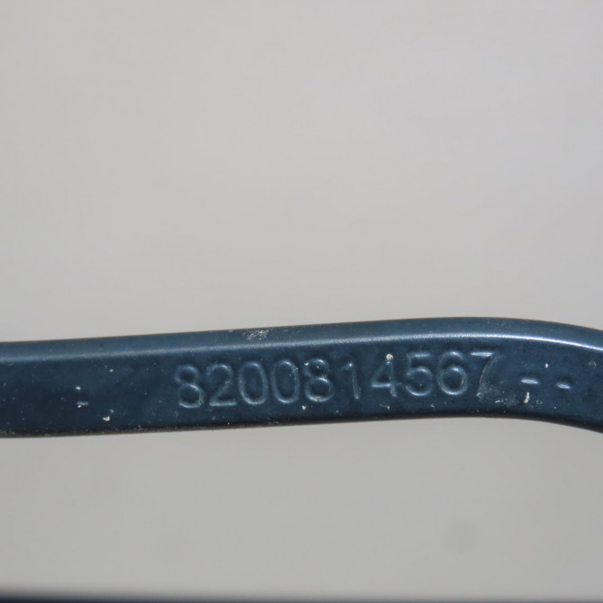 Bras essuie-glace avant gauche occasion  Renault CLIO III Grandtour (KR0/1_) 1.2 16v (kr02, kr0j) (2008-2014)   7701061592  2