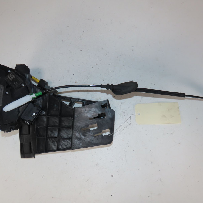 Serrure porte arg occasion  Ford FIESTA VI (CB1, CCN) 1.6 tdci (2008-2012)   2053477  1