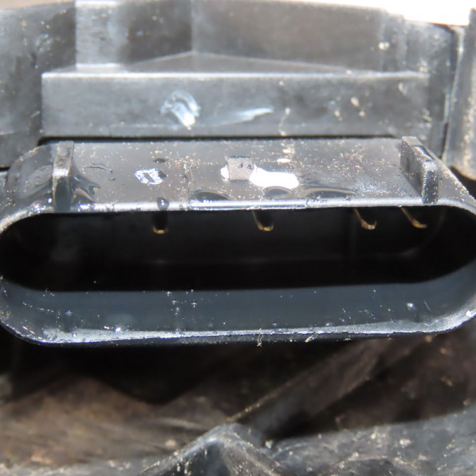 Serrure porte arg occasion  Ford FIESTA VI (CB1, CCN) 1.6 tdci (2008-2012)   2053477  5