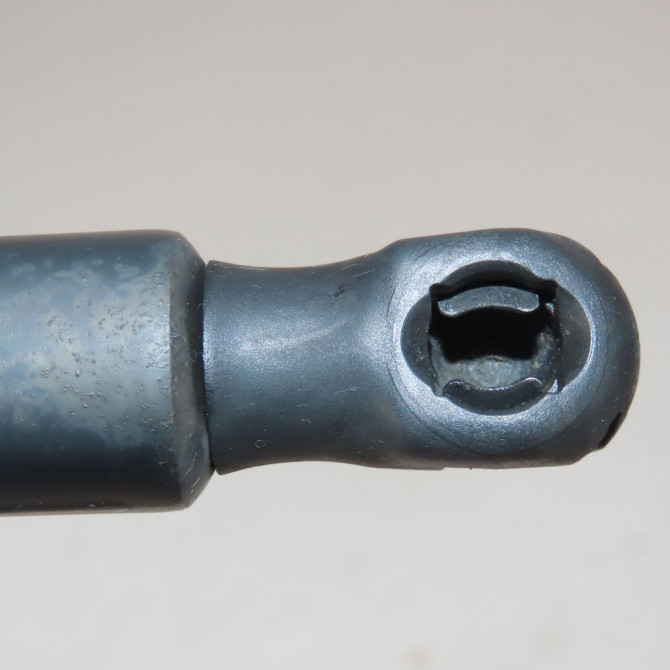 Verin gauche hayon occasion  Volkswagen vw GOLF VI (5K1) 1.6 tdi (2009-2012) 5 portes   5K6827550D  2