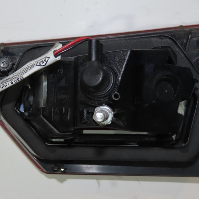 Feu arrière interieur gauche occasion  Renault CLIO IV (BH_) 1.5 dci 90 (2012) 5 portes   265552424R  2