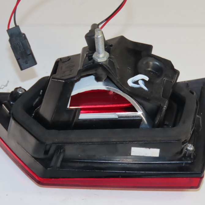 Feu arrière interieur gauche occasion  Renault CLIO IV (BH_) 1.2 tce 120 (bhau) (2016)   265552424R  3