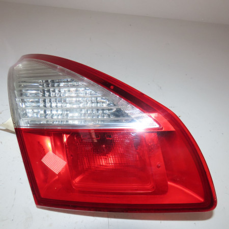 Feu arrière interieur gauche occasion  Renault MEGANE III 3/5 portes (BZ0/1_, B3_) 1.5 dci (bz09, bz0d, bz1w, bz29, bz14) (2009) 5 portes   265550009R 