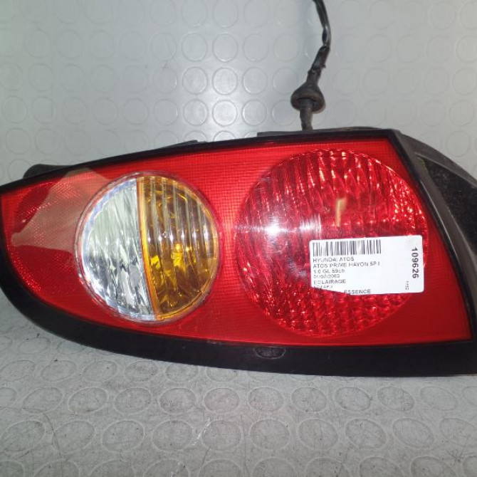 Feu arrière droit occasion  HYUNDAI ATOS I Phase 1 02-2000->10-2003 1.0 GL 59ch   9240206010  1