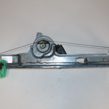 Mecanisme + moteur lève-glace avant droit occasion  Renault SCÉNIC II (JM0/1_) 2.0 dci (jm1k) (2005-2008)   8201010936 