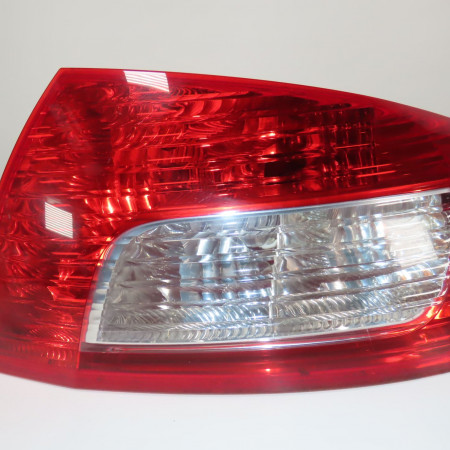 Feu arrière droit occasion  Peugeot 407 (6D_) 1.6 hdi 110 (6d9hzc, 6d9hyc) (2004-2010)   6351HP 