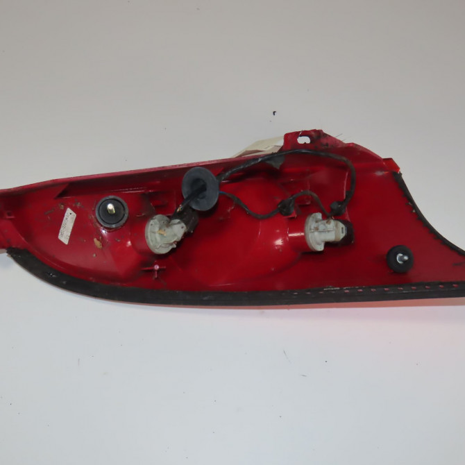 Feu arrière gauche occasion  Ford FOCUS I (DAW, DBW) 1.6 16v (1998-2004)   1214223  2