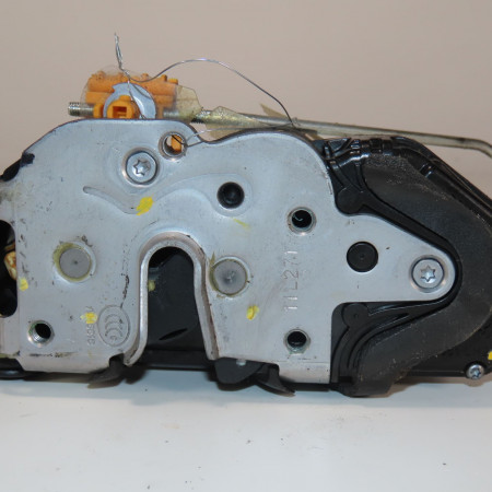 Serrure porte arg occasion  Chevrolet AVEO 3/5 portes (T300) 1.3 d (2011-2015)   13579545 