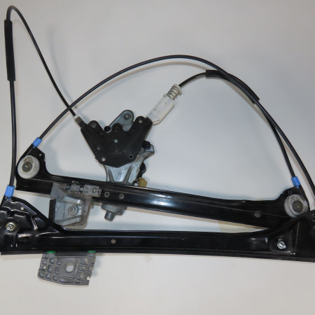 Mecanisme+moteur leve-glace avg occasion  Bmw 3 Coupé (E46) 320 cd (2003-2006)   51338229105 