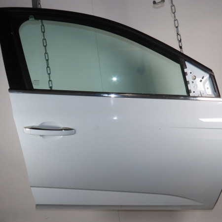 Porte avant droite occasion  Renault MEGANE IV 3/5 portes (B9A/M/N_) 1.5 dci 90 (b9a1) (2015)   801001148R 