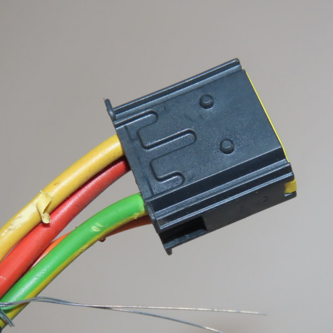 Antivol de direction occasion  Dacia SANDERO 1.2 16v (2008) 5 portes   6001546809  2