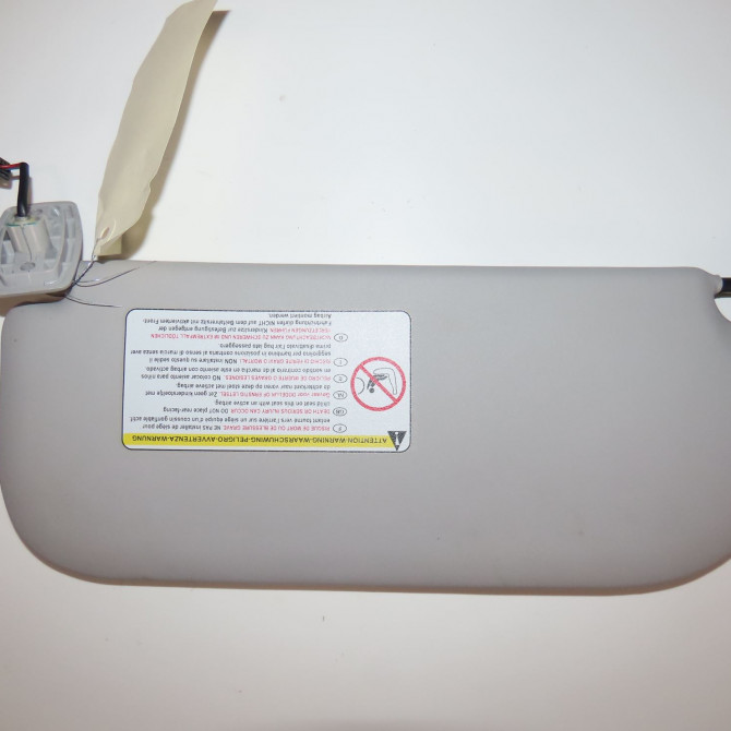 Pare-soleil droit occasion  Citroën C3 I (FC_, FN_) 1.4 hdi (2003-2011) 5 portes   8143KN  3