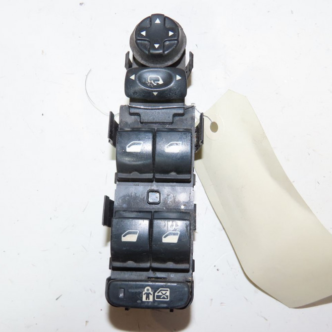 Commande lève-glace porte avant gauche occasion  Peugeot 3008 Monospace (0U_) 1.6 hdi (2009-2016) 5 portes   6490X6  1