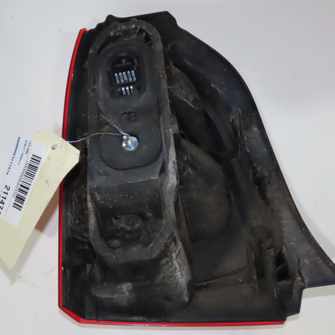 Feu arrière droit occasion  Renault TWINGO II (CN0_) 1.5 dci (cn0e) (2007-2014) 3 portes   8200387889  2