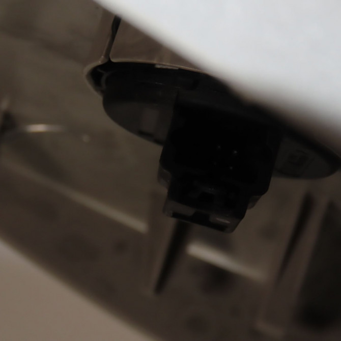 Plafonnier occasion  Renault TWINGO II (CN0_) 1.5 dci (cn0e) (2007-2014) 3 portes   8200520483  3