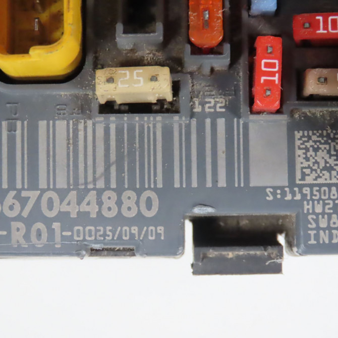 Boite a fusibles occasion  Citroën C4 PICASSO I Monospace (UD_) 1.6 hdi (2007-2013) 5 portes   9667044880  2
