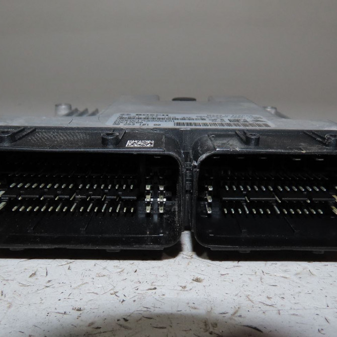 Calculateur moteur occasion  Peugeot PARTNER Camionnette/Monospace 1.6 bluehdi 100 (2015)   1613645180  4