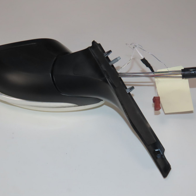 Retroviseur exterieur gauche occasion  Peugeot 208 I (CA_, CC_) 1.6 hdi / bluehdi 75 (2013) 5 portes   1611240080  4