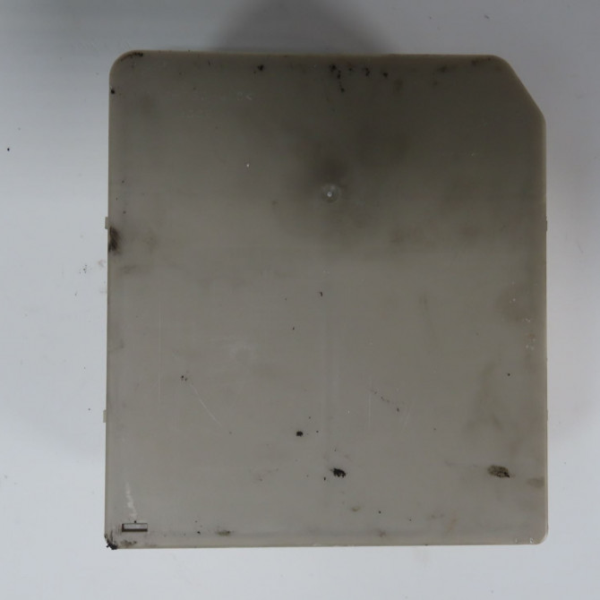 Boite a fusibles occasion  Renault CLIO III (BR0/1, CR0/1) 1.5 dci (c/br0g, c/br1g) (2005-2012) 5 portes   8200902663  3