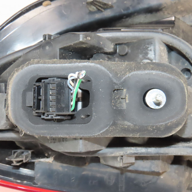 Feu arrière droit occasion  Renault TWINGO II (CN0_) 1.5 dci 90 (2010)   265502963R  3