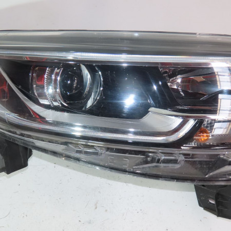 Phare droit occasion  Renault KADJAR (HA_, HL_) 1.5 blue dci 115 (2018)   260104607R 