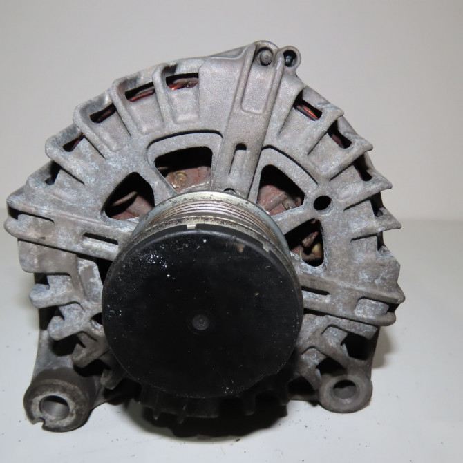 Alternateur occasion  Bmw 1 (F20) 118 d (2011-2015)   12317823345  1