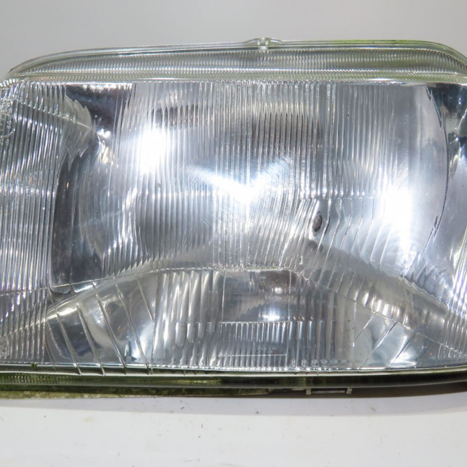 Phare gauche occasion  Renault SUPER 5 (B/C40_) 1.1 (1989-1990) 5 portes   7701030635  1