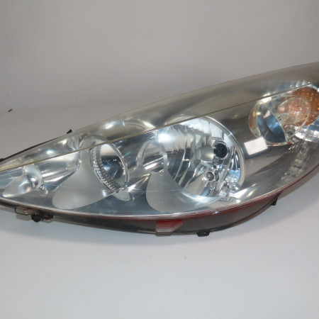 Phare gauche occasion  Peugeot 206+ (2L_, 2M_) 1.4 i (2lkfwa, 2mkfwa) (2009-2013) 3 portes   6208P3 