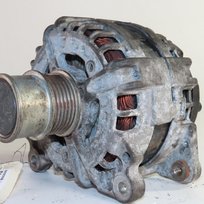 Alternateur occasion  Volkswagen vw POLO VI (AW1, BZ1, AE1) 1.0 tsi (2017)   05E903027B  1