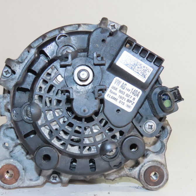 Alternateur occasion  Volkswagen vw POLO VI (AW1, BZ1, AE1) 1.0 tsi (2017)   05E903027B  3