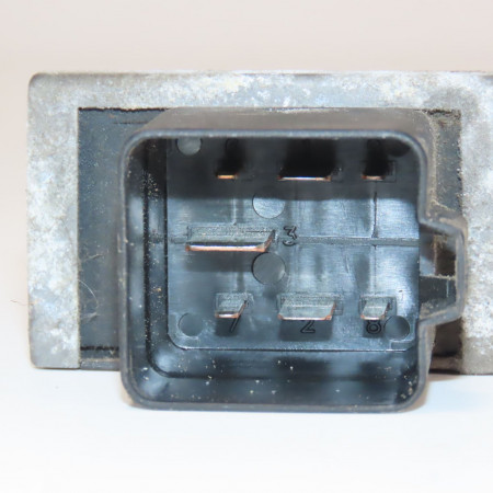 Boitier de préchauffage occasion  Renault CLIO III (BR0/1, CR0/1) 1.5 dci (c/br0g, c/br1g) (2005-2012) 5 portes   7700115078 