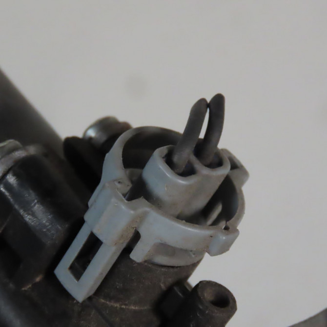 Mecanisme + moteur lève-glace avant droit occasion  Renault TWINGO II (CN0_) 1.5 dci 75 (2010) 3 portes   8200384741  4