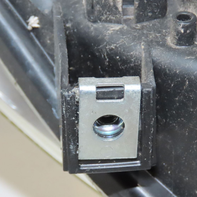 Phare gauche occasion  Peugeot 206+ (2L_, 2M_) 1.4 hdi eco 70 (2009-2013) 5 portes   6208P3  6