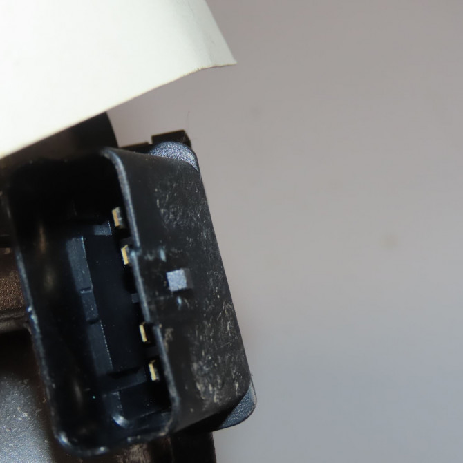 Moteur essuie-glace avant occasion  Renault CLIO III (BR0/1, CR0/1) 1.5 dci (c/br0g, c/br1g) (2005-2012) 5 portes   7701061590  4