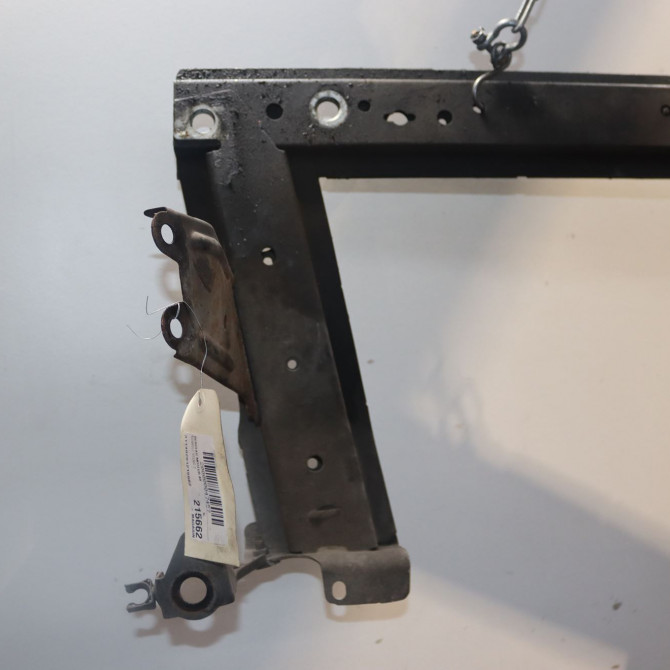 Berceau moteur avant occasion  Renault SCÉNIC II (JM0/1_) 1.5 dci (jm1e, jm16) (2005-2008) 5 portes   8200761565  3