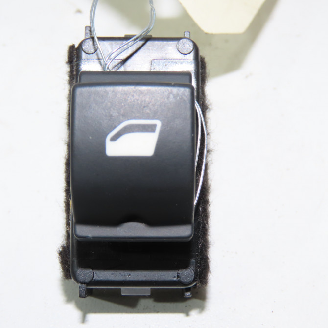 Commande lève-glace porte avant droite occasion  Citroën C5 AIRCROSS (A_) 1.2 puretech 130 (arhnsj) (2018)   98044803ZD  1