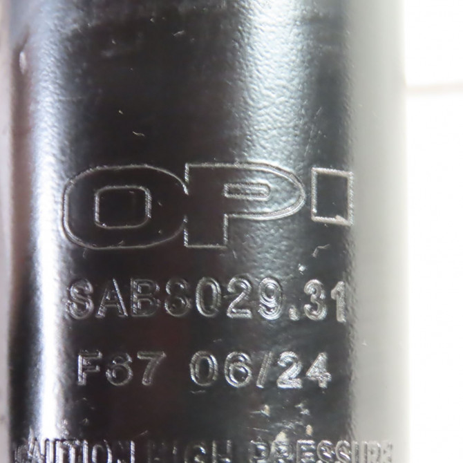 Amortisseur avant gauche occasion  Skoda FABIA II (542) 1.4 tdi (2007-2010)   6Q0413031BJ  2