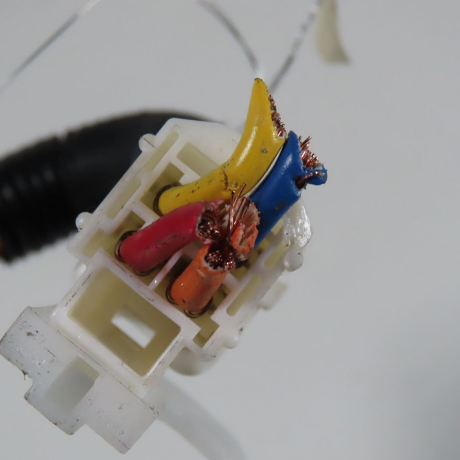 Antivol de direction occasion  Toyota AYGO (_B1_) 1.0 (kgb10_) (2005-2014) 5 portes   690570H01284  4