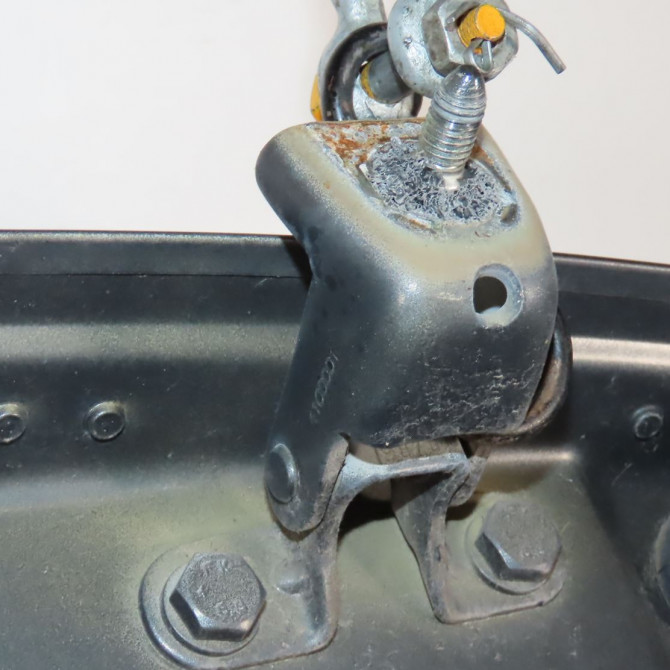 Hayon occasion  Peugeot 208 I (CA_, CC_) 1.6 bluehdi 100 (2015) 5 portes   9811036380  4