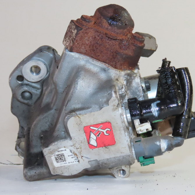 Pompe injection diesel occasion  Ford KUGA II (DM2) 2.0 tdci (2013-2014)   2407494  3