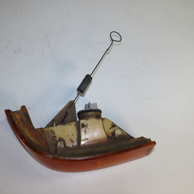 Clignotant droit occasion  Renault SUPER 5 (B/C40_) 1.4 cat (b/c/407) (1985-1996)   7701349976  2