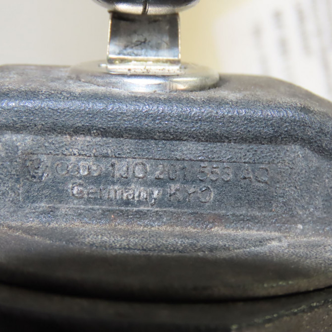 Bouchon reservoir a carburant occasion  Seat IBIZA IV (6J5, 6P1) 1.2 (2009-2011)   1J0201550BP9B9  2