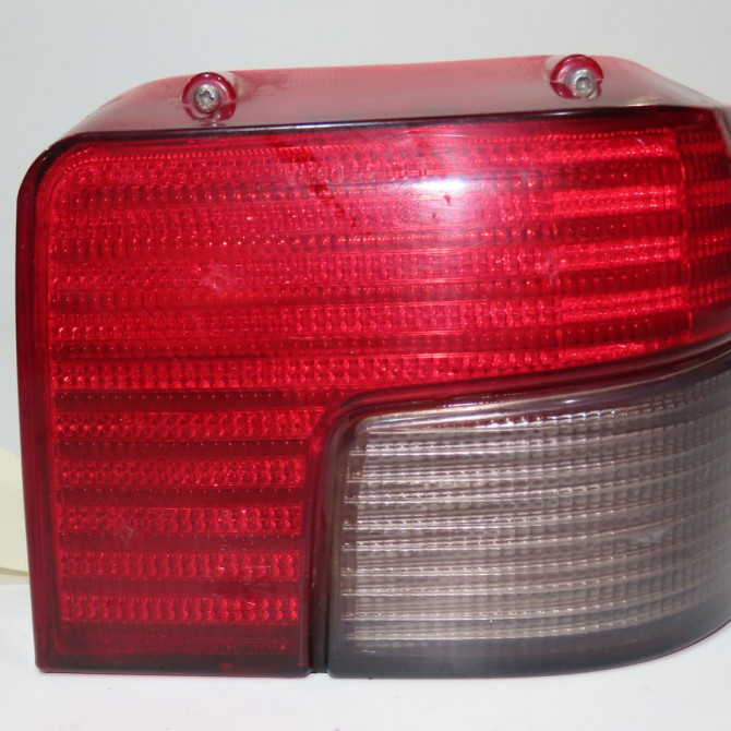 Feu arrière droit occasion  Peugeot 205 II (20A/C) 1.4 (1988-1998)   635182  1