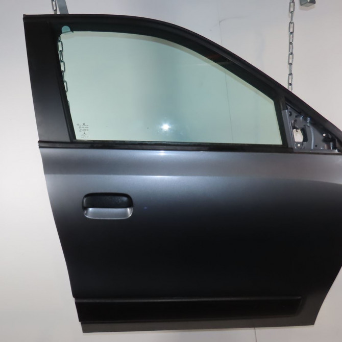 Porte avant droite occasion  Renault TWINGO III (BCM_, BCA_) 0.9 tce 90 (2014) 5 portes   801007212R  1