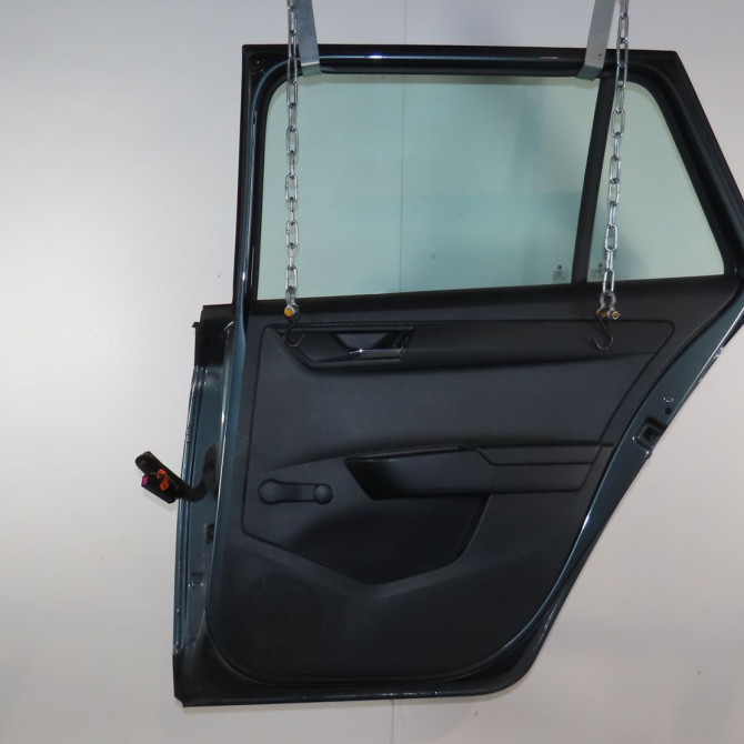 Porte arrière droite occasion  Skoda FABIA III Break (NJ5) 1.4 tdi (2014)   6V9833056A  2