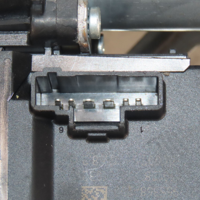 Mecanisme + moteur lève-glace avant droit occasion  Renault MEGANE III 3/5 portes (BZ0/1_, B3_) 1.5 dci (bz09, bz0d, bz1w, bz29, bz14) (2009) 5 portes   807203154R  5