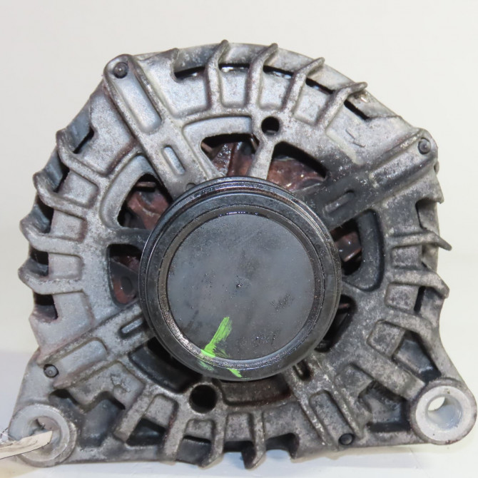 Alternateur occasion  Peugeot 208 I (CA_, CC_) 1.6 bluehdi 100 (2015) 5 portes   9810525380  6